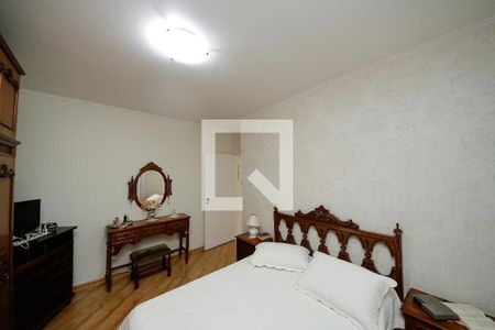 Quarto de casa para alugar com 8 quartos, 337m² em Jardim Independência (são Paulo), São Paulo