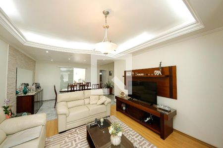 Sala de casa para alugar com 8 quartos, 337m² em Jardim Independência (são Paulo), São Paulo