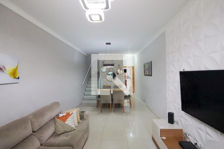 Sala de estar de casa à venda com 3 quartos, 187m² em Vila Inglesa, São Paulo