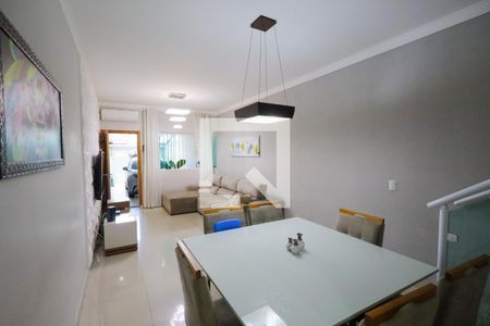 Sala de jantar de casa à venda com 3 quartos, 187m² em Vila Inglesa, São Paulo