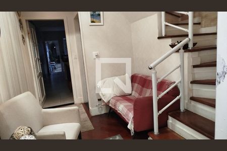 Saleta de casa à venda com 3 quartos, 150m² em Vila Azevedo, São Paulo