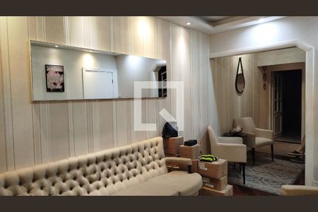 Sala de casa à venda com 3 quartos, 150m² em Vila Azevedo, São Paulo