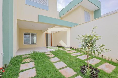 Varanda sala de casa à venda com 4 quartos, 160m² em Nova Floresta, Belo Horizonte