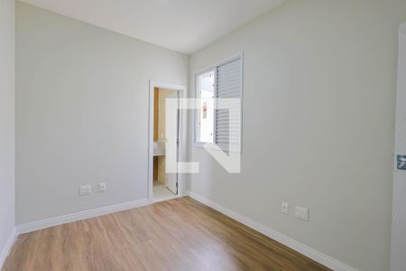 Suíte 1 de casa à venda com 4 quartos, 160m² em Nova Floresta, Belo Horizonte