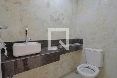 Lavabo de casa à venda com 4 quartos, 160m² em Nova Floresta, Belo Horizonte