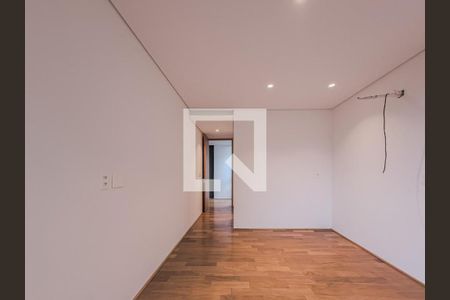 Casa à venda com 4 quartos, 500m² em Jardim Paulista, São Paulo