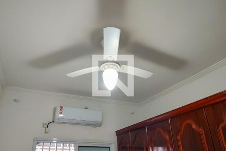 Quarto de casa de condomínio para alugar com 1 quarto, 38m² em Guilhermina, Praia Grande