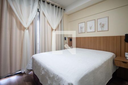 Sala/Quarto/Cozinha de apartamento para alugar com 1 quarto, 27m² em Santo Amaro, São Paulo