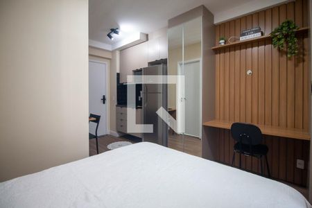 Sala/Quarto/Cozinha de apartamento para alugar com 1 quarto, 27m² em Santo Amaro, São Paulo