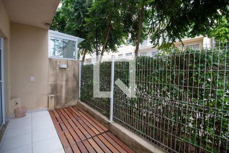 Varanda de apartamento à venda com 1 quarto, 45m² em Ferreira, São Paulo