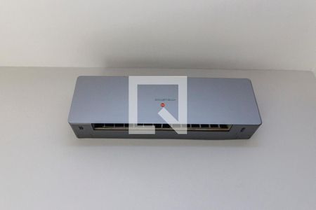 Sala de casa à venda com 2 quartos, 120m² em Vila Gertrudes, São Paulo