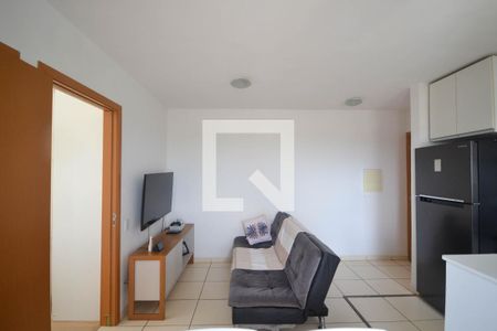 Sala/Cozinha de apartamento para alugar com 2 quartos, 40m² em Ouro Verde, Nova Iguaçu