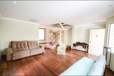 Sala de casa à venda com 3 quartos, 180m² em Maracanã, Rio de Janeiro