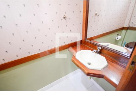 Lavabo de casa à venda com 3 quartos, 180m² em Maracanã, Rio de Janeiro
