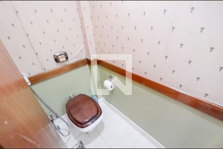 Lavabo de casa à venda com 3 quartos, 180m² em Maracanã, Rio de Janeiro