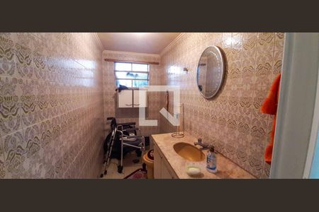 Lavabo de casa para alugar com 3 quartos, 240m² em Santo Antônio, Osasco