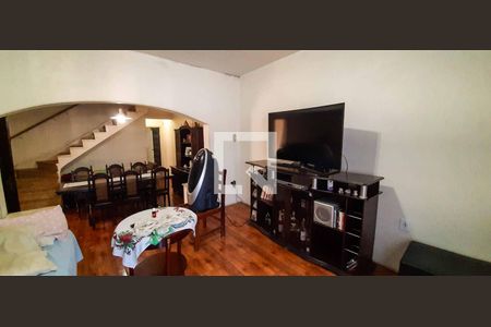 Sala de casa para alugar com 3 quartos, 240m² em Santo Antônio, Osasco