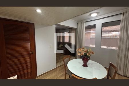 Sala - Sala de Estar de casa à venda com 4 quartos, 240m² em Vila Marina, Santo André