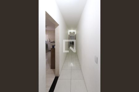 Corredor de casa à venda com 3 quartos, 300m² em Vila Primavera, São Paulo