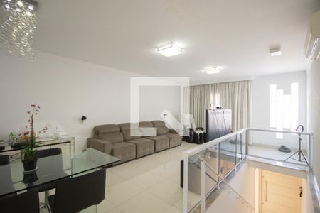 Sala de casa à venda com 4 quartos, 188m² em Vila Maria, São Paulo