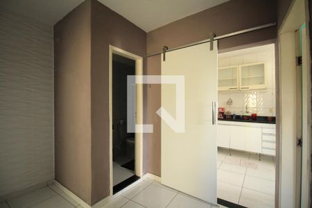 Sala de casa para alugar com 2 quartos, 150m² em Boca do Rio, Salvador
