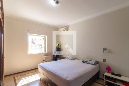 Quarto 1 - Suíte de casa à venda com 4 quartos, 250m² em Botafogo, Campinas