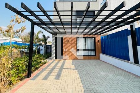 Foto 01 de casa de condomínio à venda com 3 quartos, 208m² em Swiss Park, Campinas