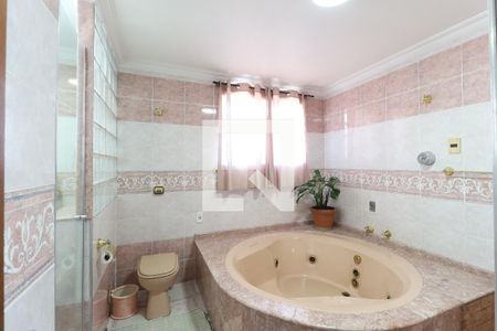 Banheiro da Suíte de casa à venda com 3 quartos, 173m² em Vila Ede, São Paulo