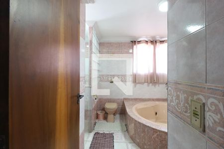 Banheiro da Suíte de casa à venda com 3 quartos, 173m² em Vila Ede, São Paulo