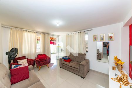 Sala 1 de casa à venda com 5 quartos, 360m² em Estrela do Oriente, Belo Horizonte