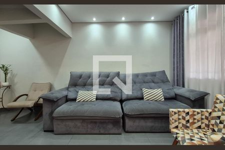 Sala de casa à venda com 3 quartos, 154m² em Vila Eldizia, Santo André