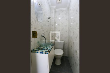 Lavabo de casa de condomínio para alugar com 2 quartos, 103m² em Campo Limpo, São Paulo