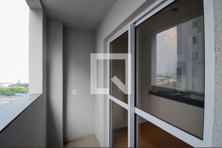 Varanda da Sala/Cozinha de apartamento para alugar com 1 quarto, 28m² em Vila das Bandeiras, Guarulhos
