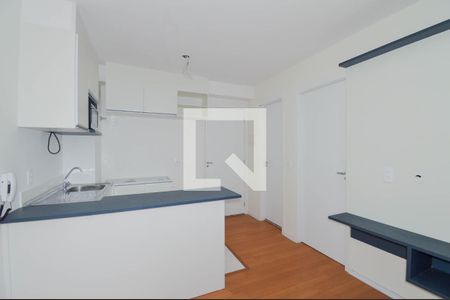 Sala/Cozinha de apartamento para alugar com 1 quarto, 28m² em Vila das Bandeiras, Guarulhos