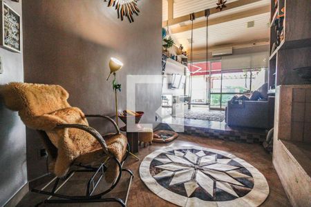 Sala de casa à venda com 4 quartos, 600m² em Jardim São Paulo, São Paulo