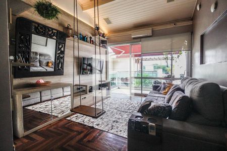 Sala de casa à venda com 4 quartos, 600m² em Jardim São Paulo, São Paulo