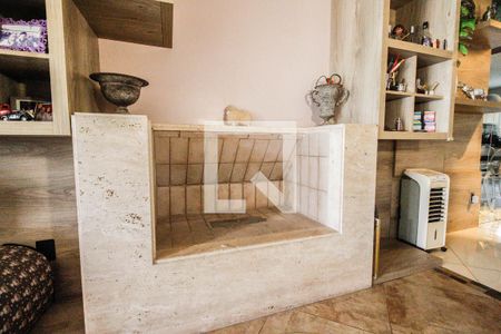 Sala de casa à venda com 4 quartos, 600m² em Jardim São Paulo, São Paulo