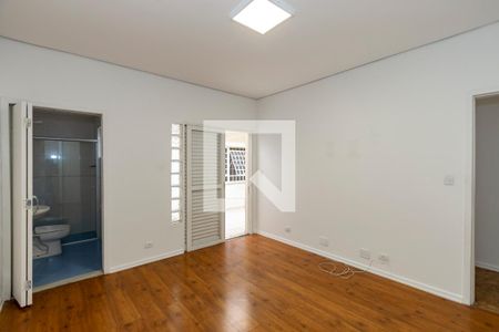 Suíte de casa à venda com 5 quartos, 170m² em Vila Gertrudes, São Paulo