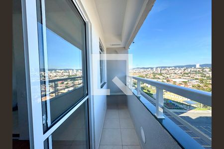 Sacada de apartamento para alugar com 3 quartos, 56m² em Vila Rio Branco, Jundiaí