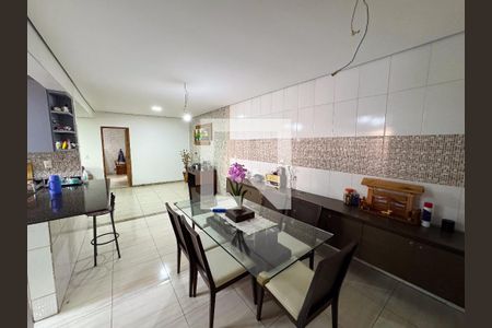 Sala/Cozinha de casa à venda com 3 quartos, 80m² em Eldorado, Contagem