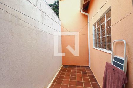 Vista do Quarto 1 de casa para alugar com 3 quartos, 450m² em Jardim Itamarati, Campinas