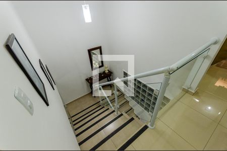 Escada de casa à venda com 8 quartos, 535m² em Vila Bonilha Nova, São Paulo