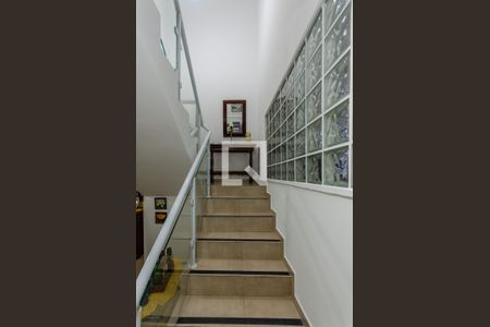 Escada de casa à venda com 8 quartos, 535m² em Vila Bonilha Nova, São Paulo