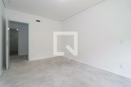 Suíte Master de casa de condomínio à venda com 4 quartos, 548m² em Vila Morumbi, São Paulo