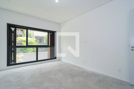 Suíte Master de casa de condomínio à venda com 4 quartos, 548m² em Vila Morumbi, São Paulo