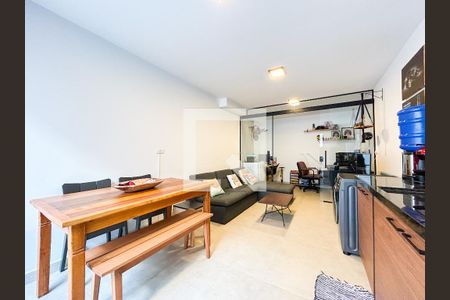 Sala de Jantar 2 de casa à venda com 2 quartos, 125m² em Jardim Aeroporto, São Paulo