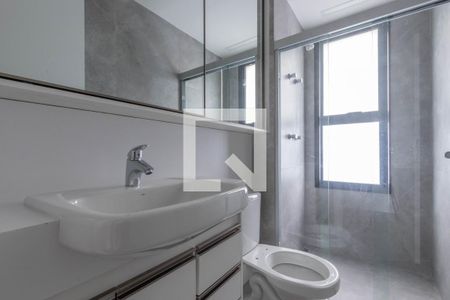 Banheiro de apartamento à venda com 2 quartos, 63m² em Lourdes, Belo Horizonte