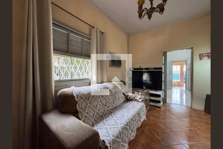 Sala de casa à venda com 3 quartos, 158m² em Cristo Rei, São Leopoldo