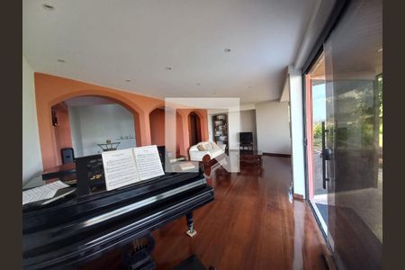 Casa à venda com 4 quartos, 540m² em Joá, Rio de Janeiro