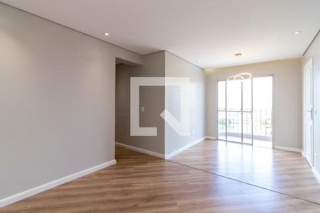 Sala de apartamento à venda com 3 quartos, 90m² em Vila Diva, São Paulo